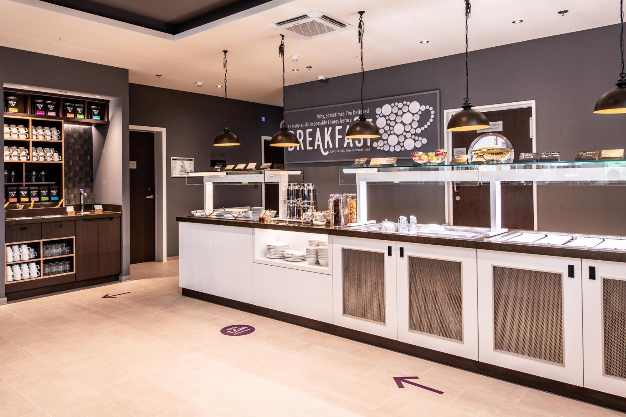 Premier Inn Stuttgart City Centre Luaran gambar